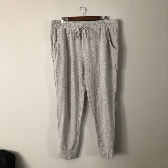 stars above sweatpants